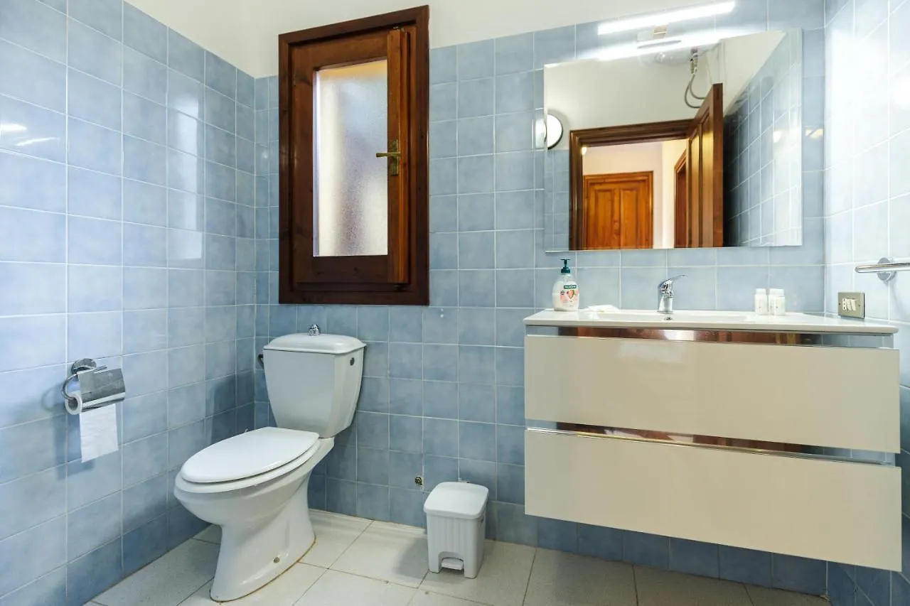 Дом отдыха Villino Rifugio-Infinityholidays Коста-Парадисо